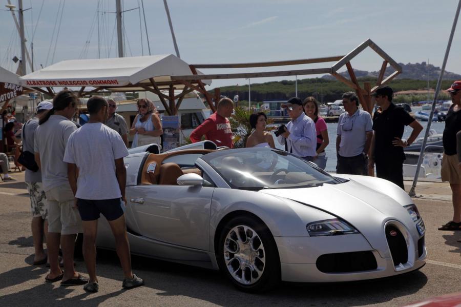  Bugatti Veyron 16.4 Grand Sport Roadster 2008 года  (фото 78 из 186)